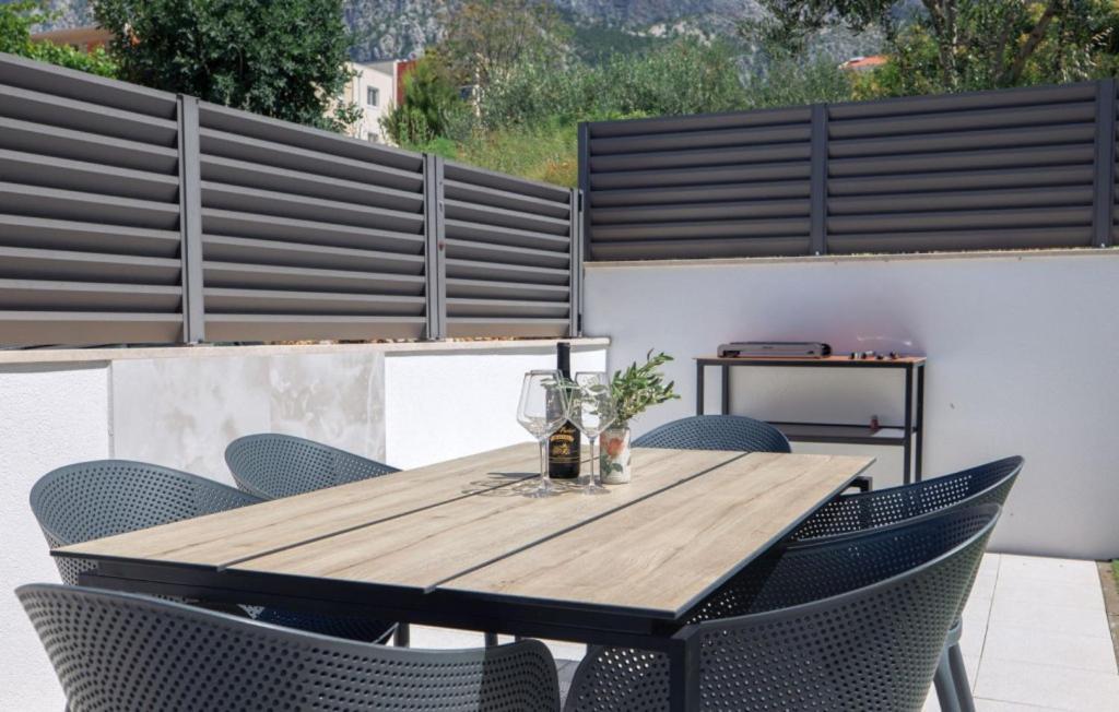 Vila Sunny Lux 3 In By Guide Makarska